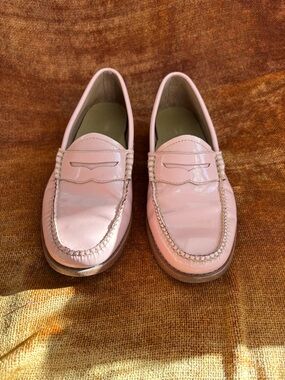 Weejuns Pink Patent Leather Penny Loafers